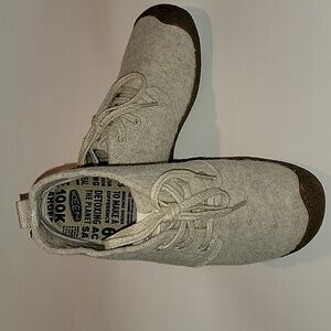 KEEN'S WOMEN'S MOSEY CHUKKA BOOTS